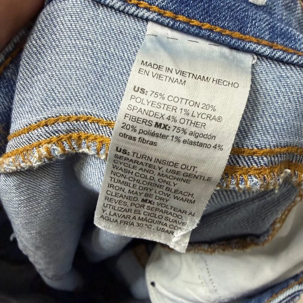 CHICO'S so slimming wide leg jeans size 1.5 or US 10R - Picture 7 of 7